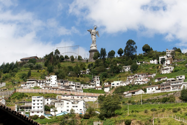 Opiniones de Antropológico de la Fundación Hallo Aurelio Espinoza Pólit en Quito - Museo