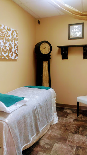 Beauty Salon «Meraki Salon & Spa», reviews and photos, 603 Wayne Ave, Chambersburg, PA 17201, USA