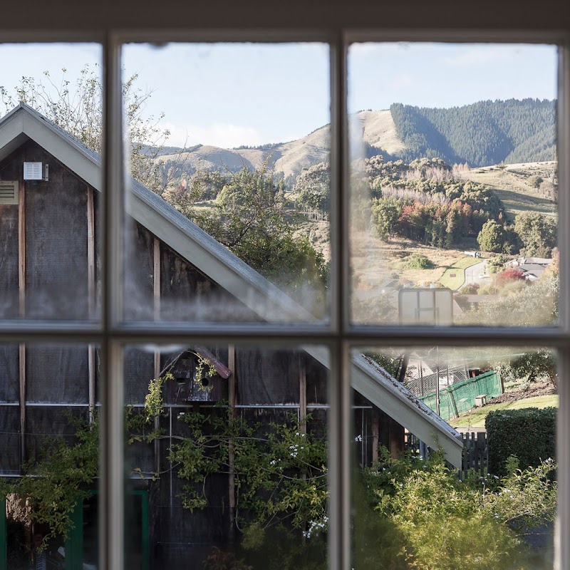 Bonnington Cottage - Historic Homestead & Accommodation