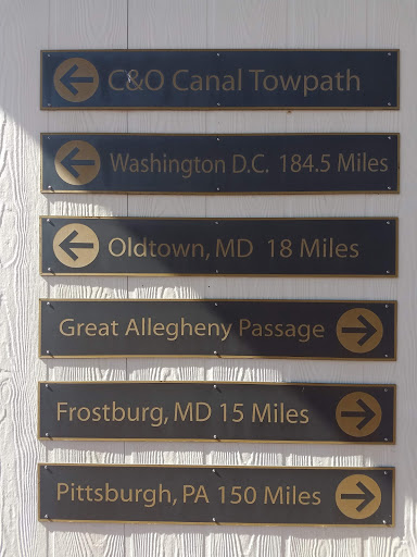 Dessert Shop «European Desserts», reviews and photos, 17 Howard St, Cumberland, MD 21502, USA