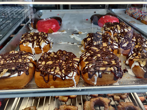 Donut Shop «Donut Wheel», reviews and photos, 2017 First St, Livermore, CA 94550, USA