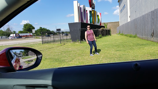 Tourist Attraction «We Love Houston Sign», reviews and photos, 1816 Thompson St, Houston, TX 77007, USA