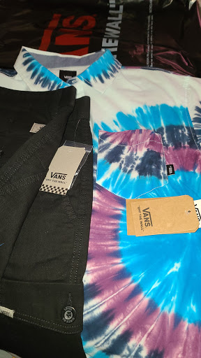 Shoe Store «Vans», reviews and photos, 917 Lifestyle St, Manteca, CA 95337, USA