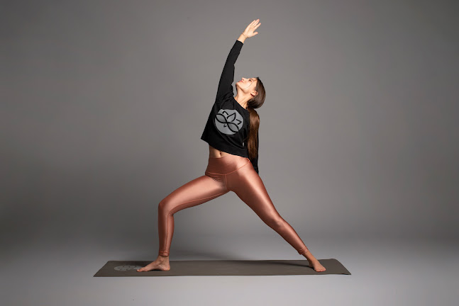 Yoginis yoga& streetwear