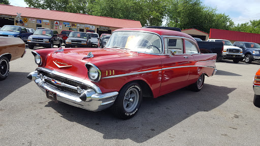 Used Car Dealer «D J Auto Sales», reviews and photos, 3815 16th Ave SW, Cedar Rapids, IA 52404, USA