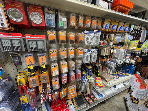 Dollar Store «Dollar King LC», reviews and photos, 3433 Foothill Blvd, La Crescenta, CA 91214, USA