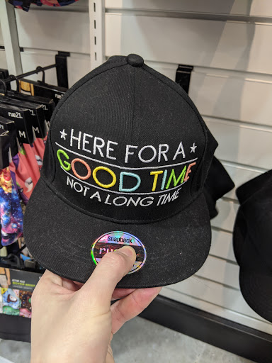 Clothing Store «rue21», reviews and photos, 554 Pinnacle Pkwy #717, Bristol, TN 37620, USA