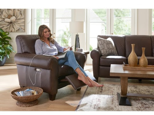 Furniture Store «La-Z-Boy Furniture Galleries», reviews and photos, 2875 Santa Rosa Ave, Santa Rosa, CA 95407, USA