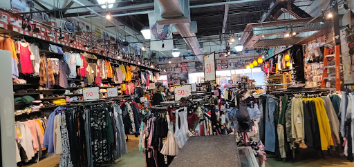 Shopping Mall «Rio Grande Valley Premium Outlets», reviews and photos, 5001 E Expy 83, Mercedes, TX 78570, USA