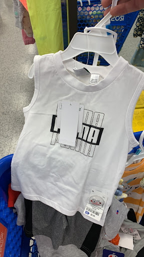 Clothing Store «Ross Dress for Less», reviews and photos, 3124 N Dinuba Blvd, Visalia, CA 93291, USA