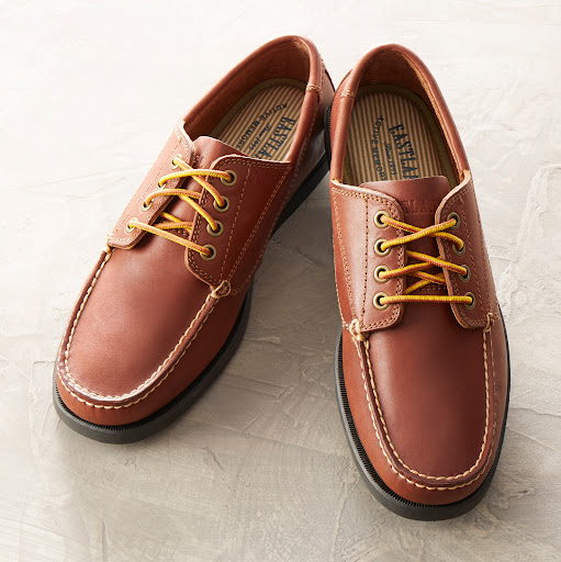 Eastland Shoe Corporation, 4 Meetinghouse Rd, Freeport, ME 04032, USA, 