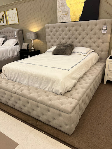 Furniture Store «Value City Furniture», reviews and photos, 4380 E New York St, Aurora, IL 60504, USA