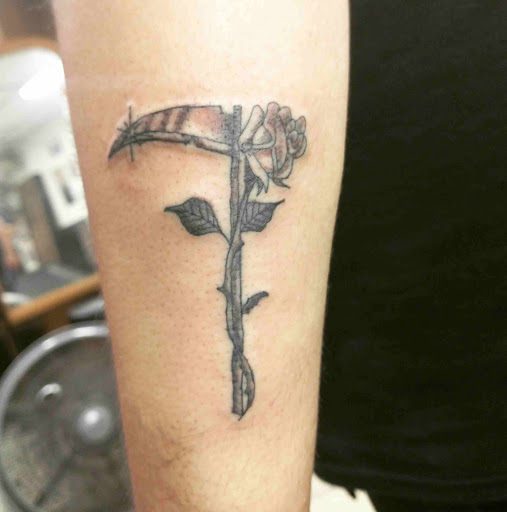 Explore broken tattoo ideas for guys, creative tattoo ideas in Carbondale, available at MsCandyTattoo