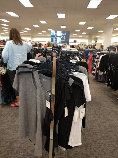 Department Store «Nordstrom Rack Buckhead Station», reviews and photos, 3495 Buckhead Loop NE, Atlanta, GA 30326, USA