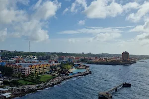 Cruise Pier Curaçao image