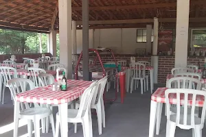 Restaurante Rancho São Geraldo ( A la carte) Truta, tilápia, alcatra e frango. image