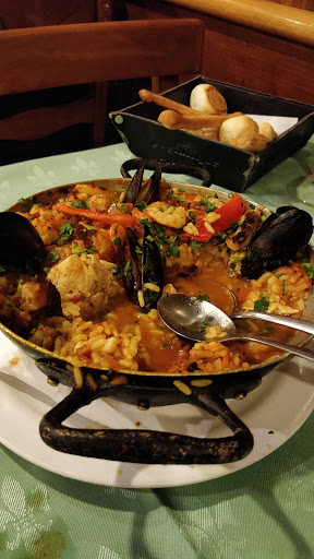 Paella course in Montevideo