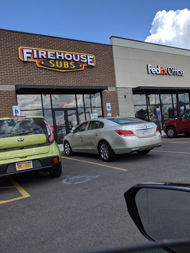 Print Shop «FedEx Office Print & Ship Center», reviews and photos, 48 Boardman Poland Rd, Boardman, OH 44512, USA