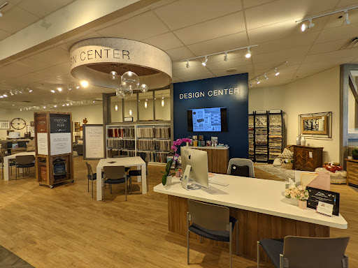 Furniture Store «La-Z-Boy Furniture Galleries», reviews and photos, 6003 Kingstowne Village Pkwy, Alexandria, VA 22315, USA