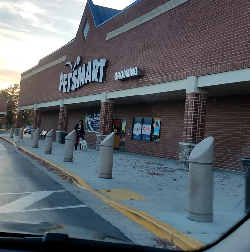 Pet Supply Store «PetSmart», reviews and photos, 3045 Festival Way, Waldorf, MD 20601, USA