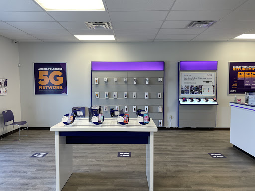 Cell Phone Store «MetroPCS Authorized Dealer», reviews and photos, 4711 Troost Ave, Kansas City, MO 64110, USA