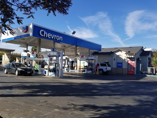 Chevron en Kerman