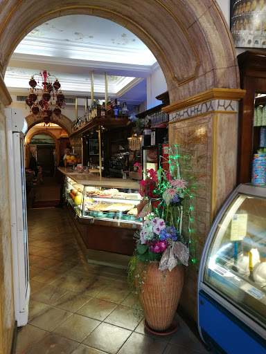 Caffe Roma Gelateria