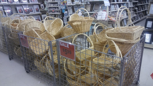 Craft Store «A.C. Moore Arts and Crafts», reviews and photos, 5800 Crossroads Cir, Falls Church, VA 22041, USA