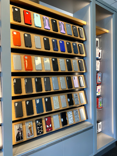 Cell Phone Store «Verizon», reviews and photos, 767 Word Plaza #107, Rocky Mount, NC 27804, USA