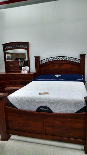 Furniture Store «Louisville Overstock Furniture Warehouse», reviews and photos, 1050 E Lewis and Clark Pkwy, Clarksville, IN 47129, USA