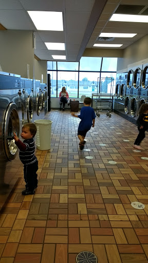 Dry Cleaner «Natures Dry Cleaners», reviews and photos, 927 US-10, Elk River, MN 55330, USA