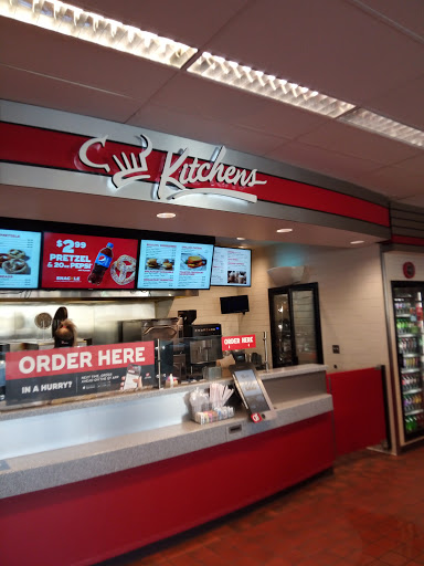 Gas Station «QuikTrip», reviews and photos, 4700 Lamar Ave, Mission, KS 66202, USA