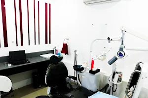 Dentz Dental Care And Implant Centre image