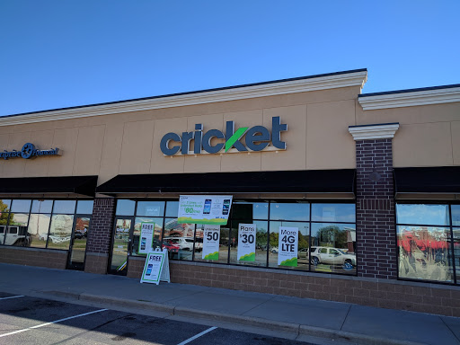 Cricket Wireless Authorized Retailer, 2919 Mall Dr, Eau Claire, WI 54701, USA, 