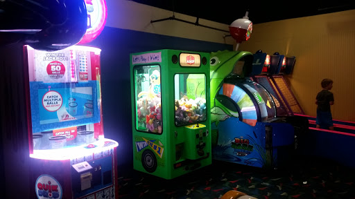 Bowling Alley «AMF Camellia Lanes», reviews and photos, 125 Schillinger Rd N, Mobile, AL 36608, USA