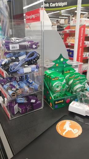 Office Supply Store «Staples», reviews and photos, 4301 W William Cannon Dr #500, Austin, TX 78749, USA