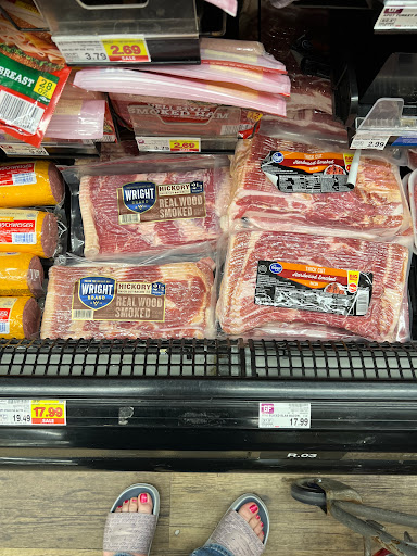 Grocery Store «Kroger», reviews and photos, 531 W Main St, Milan, MI 48160, USA