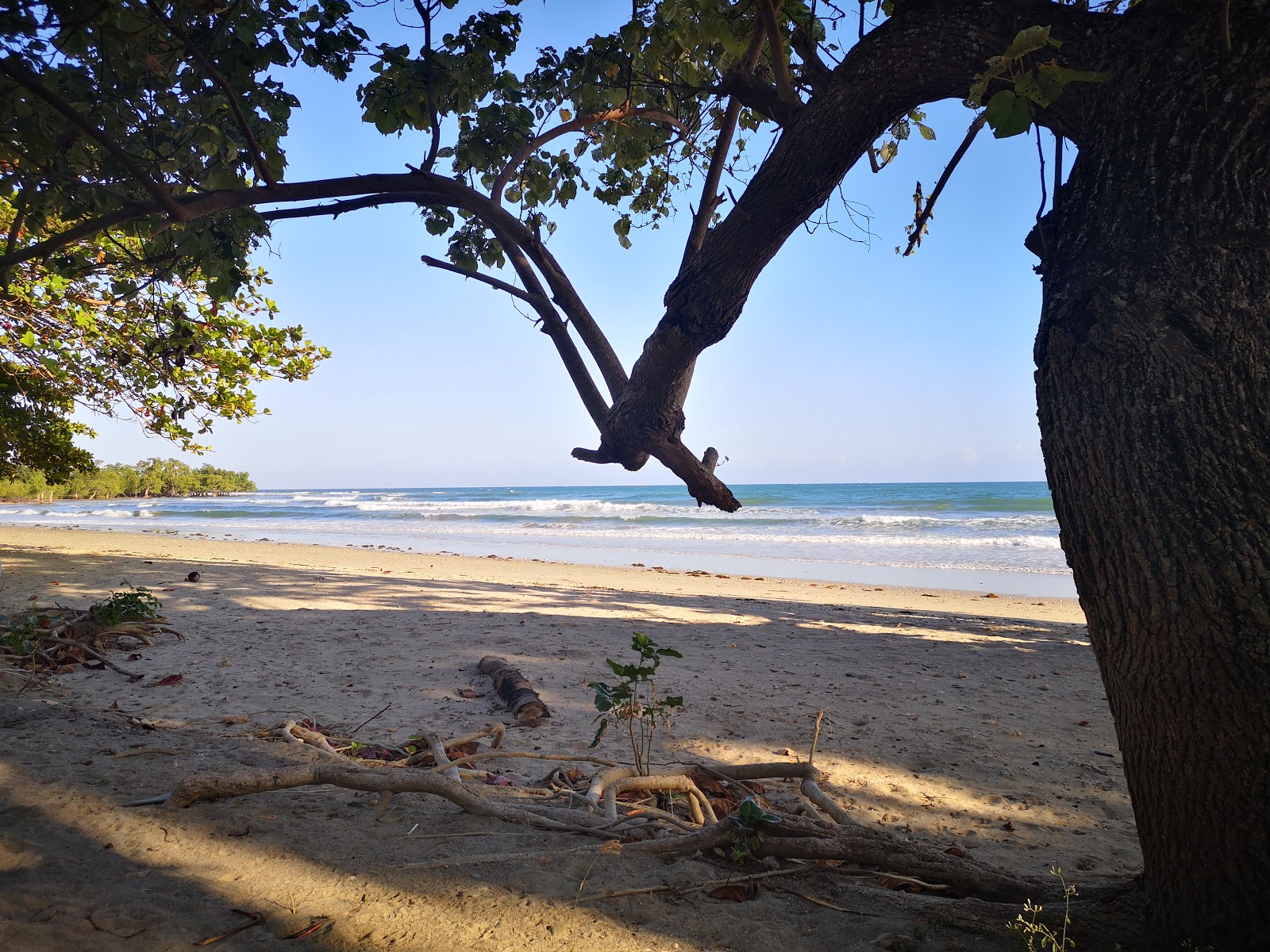 Foto di Langogan Beach con molto pulito livello di pulizia