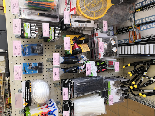 Hardware Store «Harbor Freight Tools», reviews and photos, 2 E 9 Mile Rd #6, Pensacola, FL 32534, USA