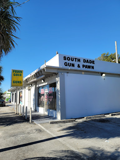 Gun Shop «South Dade Jewelry & Gun Exchange», reviews and photos, 20848 S Dixie Hwy, Miami, FL 33189, USA