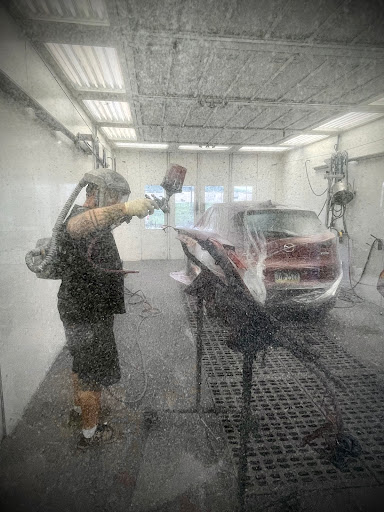 Auto Body Shop «Apple Collision Center of Hanover», reviews and photos, 100 Eisenhower Dr, Hanover, PA 17331, USA