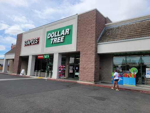 Dollar Store «Dollar Tree», reviews and photos, 230 Peabody Rd, Vacaville, CA 95687, USA