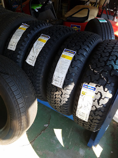 Used Tire Shop «Carlos Tire Shop», reviews and photos, 1702 Summit Ave, Haines City, FL 33844, USA
