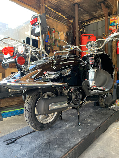 Moped Dealer «Scooter Stop of Charleston Moped Repairs», reviews and photos, 778 Folly Rd, Charleston, SC 29412, USA
