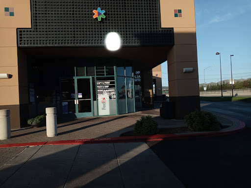 Print Shop «FedEx Office Print & Ship Center», reviews and photos, 6070 Johnson Dr, Pleasanton, CA 94588, USA