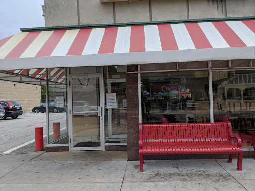 Ice Cream Shop «Oberweis Dairy», reviews and photos, 101 S Northwest Hwy, Park Ridge, IL 60068, USA