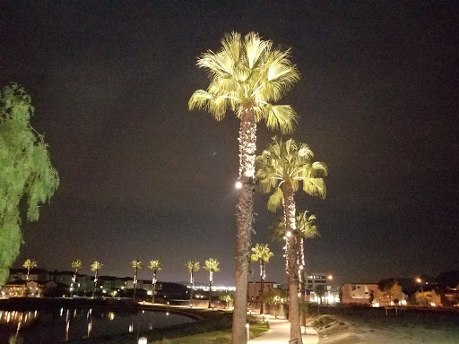 Shopping Mall «Shops At Dos Lagos», reviews and photos, 2780 Cabot Dr #140, Corona, CA 92883, USA