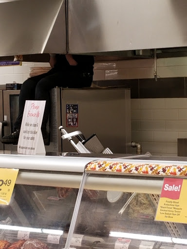 Grocery Store «Jewel-Osco», reviews and photos, 547 W Liberty St, Wauconda, IL 60084, USA