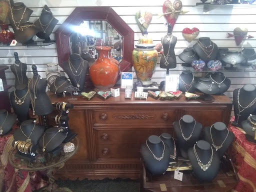 Florist «Country Florist», reviews and photos, 1500 N Beale Rd, Marysville, CA 95901, USA