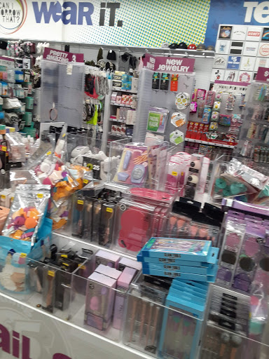 Variety Store «Five Below», reviews and photos, 5419 TX-1604 Loop, San Antonio, TX 78253, USA